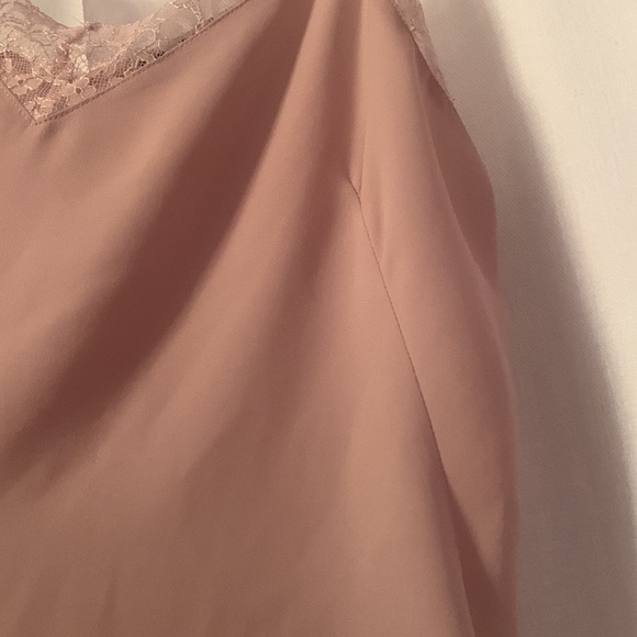 Dynamite lace tank - Picture 3 of 5